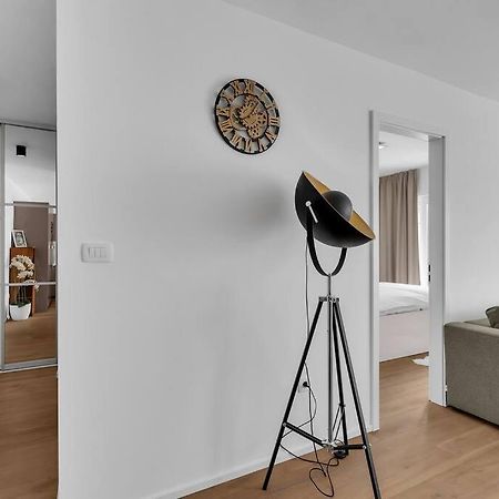 Apartment Dals - Makarska Exklusiv Tučepi Buitenkant foto